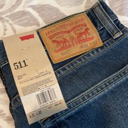 New Levi Strauss  Jeans 