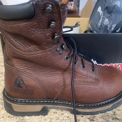 Rocky Steel Toe Boots I Have 2 pairs Of Them Sizes 8 1/2  For One Pair The Other Pair Is 8 