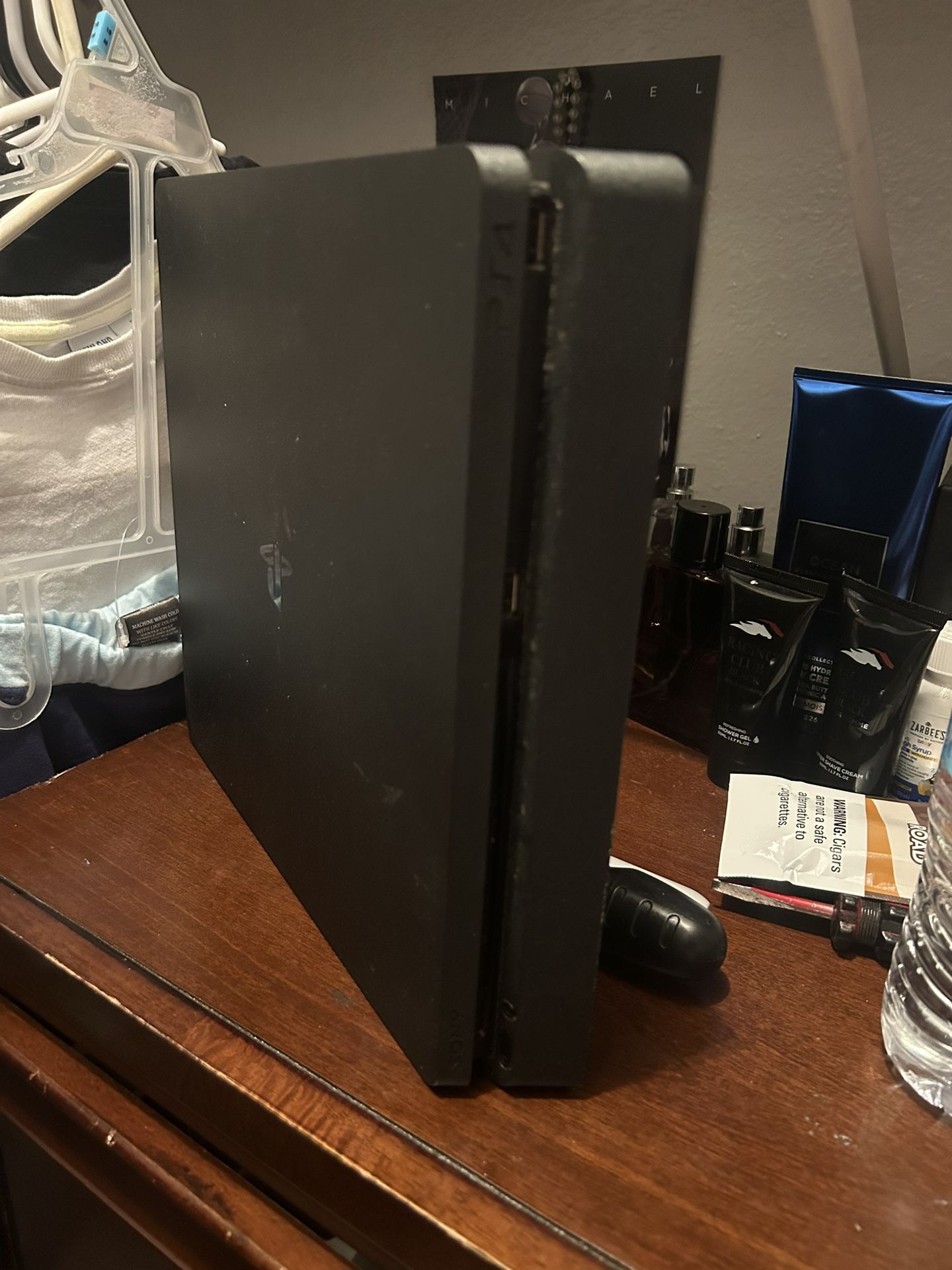 PS4