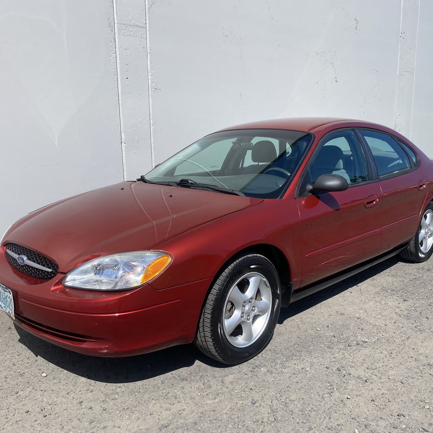 2000 Ford Taurus