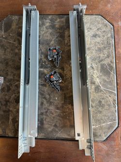 Drawer Slides : 10 New In Box, and 4 Incomplete