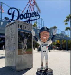 freddie freeman bobblehead trade