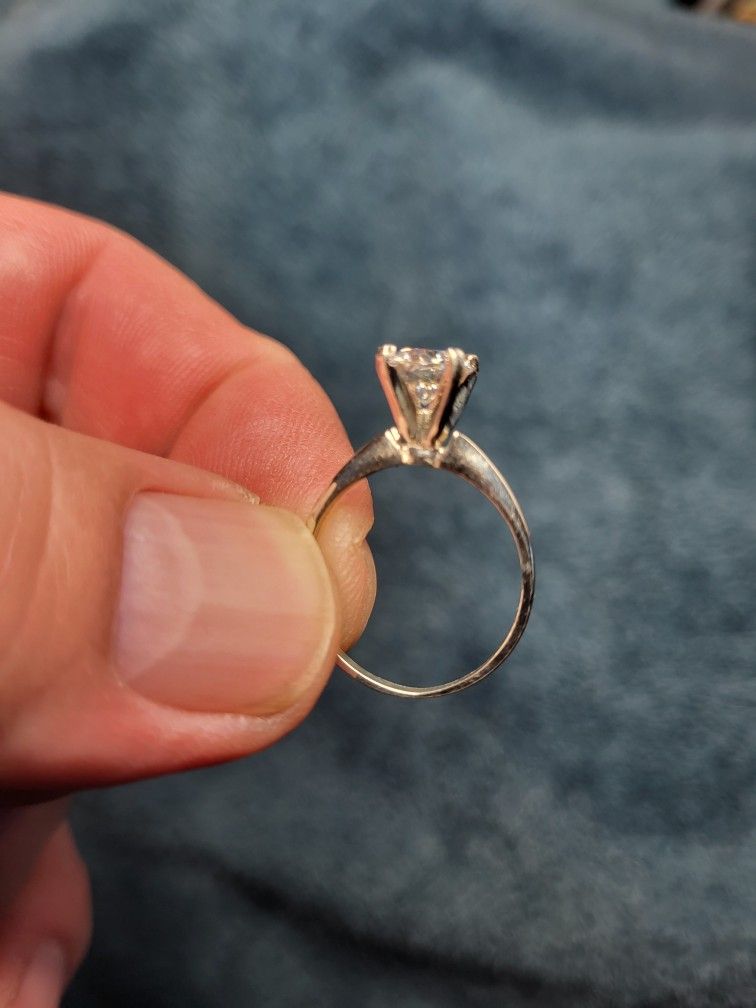 1.2 ct moissanite solitaire 14kt white gold ring. Size 6.5