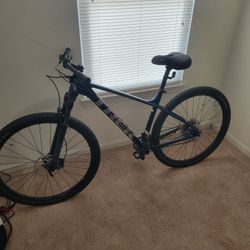 Trek XCaliber  - LARGE