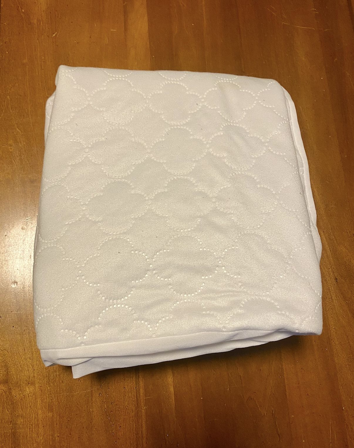 CLEAN Crib / Toddler Bed Waterproof Mattress Pad