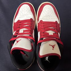 WMNS AIR JORDAN 1 LOW