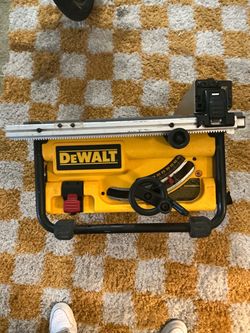 Dewalt 10” Compact Job Site Table Saw Model: DW745