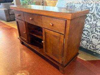 Traditional Buffet with Integrated Wine Rack