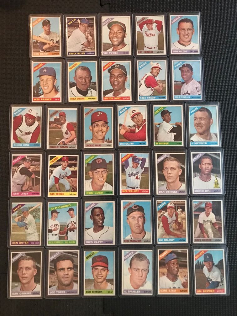 1966 Topps Vintage baseball card lot of 32 cards all in mint condition