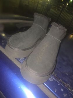 UGG SHOES