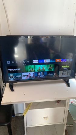 Insignia Smart TV with Fire TV 32” With Remote