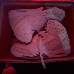 Jordan Son Of Mars. White Gym Red Black Size 12