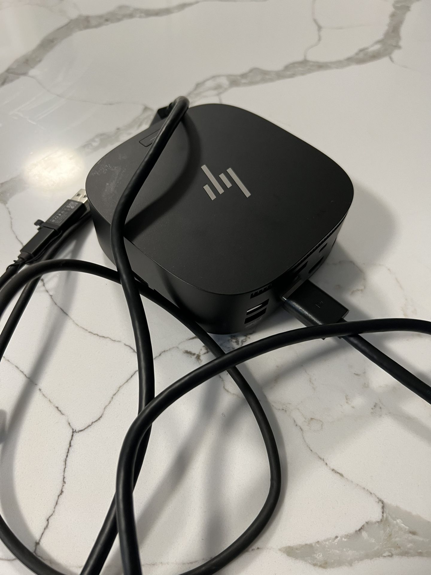 Ducky’s Station 🚉  Like New 