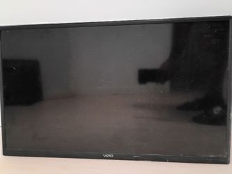 4 Used 32 inch TV's for sale,!!