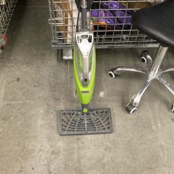 Shark Floor Steamer With Cleaning Rags/Mop End Included