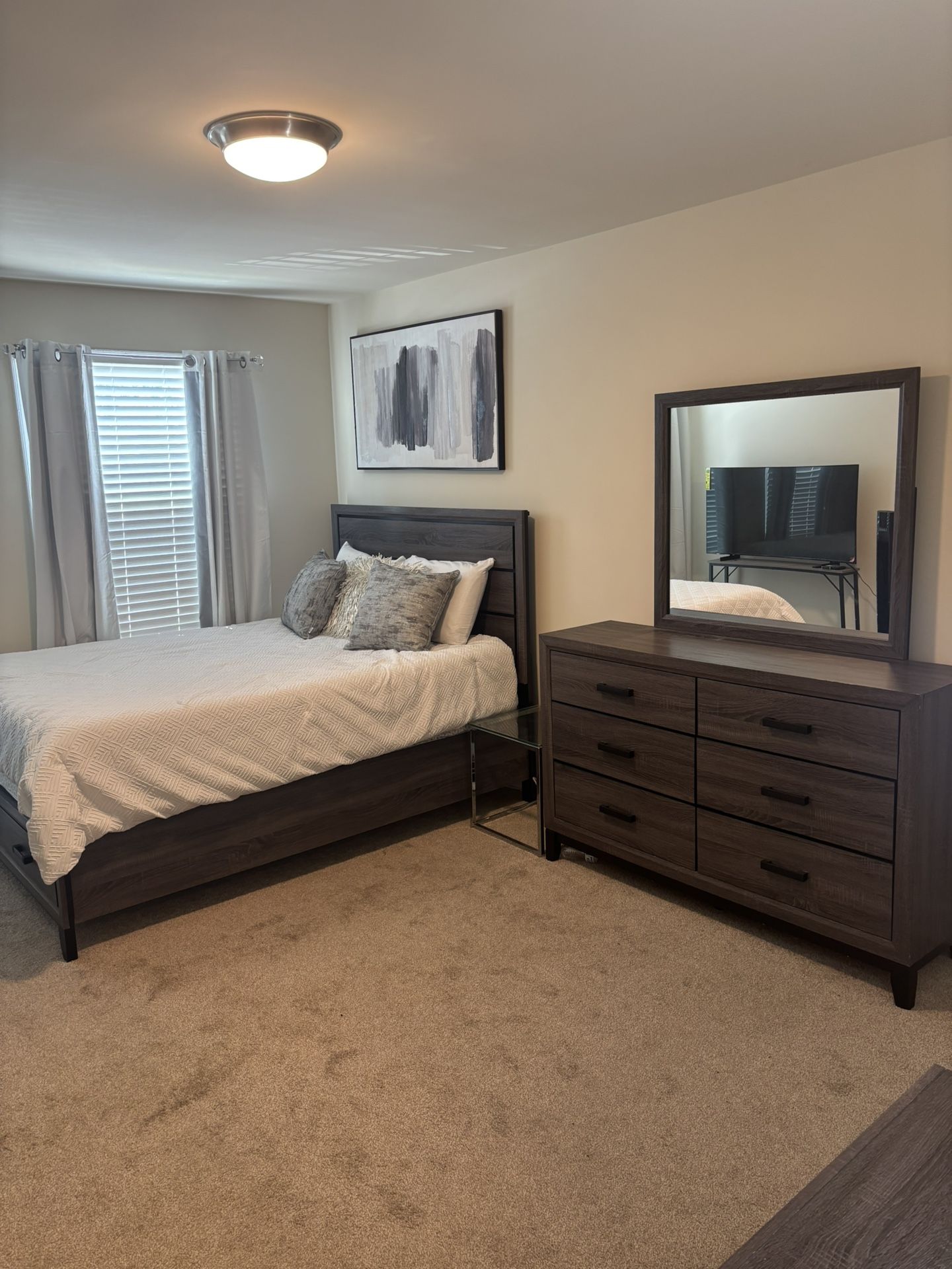 Queen Bedroom Set With Dresser And Nightstand 