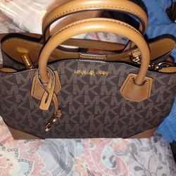 Michael Kors Purse 