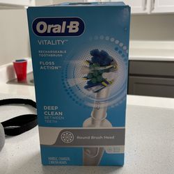 Oral B Vitality Rechargeable Toothbrush