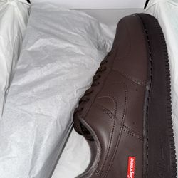 Nike Air Force 1 Low Supreme Brown
