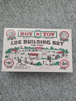 Roy Toy Classic Building Logs--The Fort