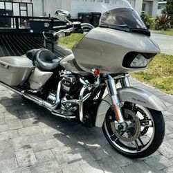 2018 Harley-Davidson Road Glide 