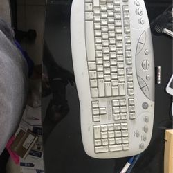Logic tech Wireless Keyboard