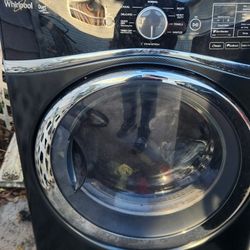 Whirlpool Steam Duet. Washer And Dryer.  Both Work Perfectly. 