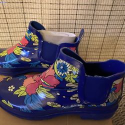 SAK ROOTS Rhyme Rain boots - Women’s Size 10