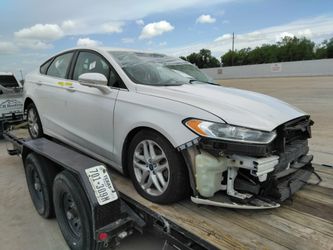 13-20 Ford fusion parts partout 2.5 4 cylinder motor 45 day warranty
