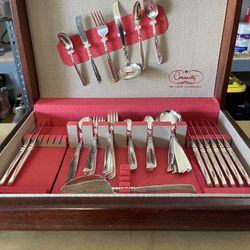 Community Silverware Set