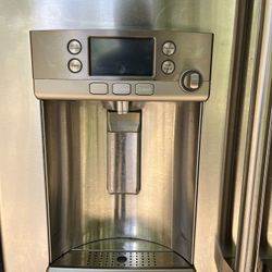 GE Cafe Refrigerator 