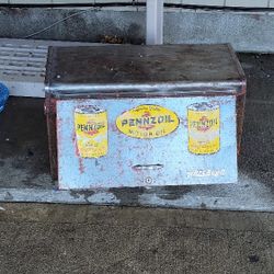 Vintage Waterloo Tool Box