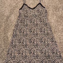 Leapored Printed Nightgown 