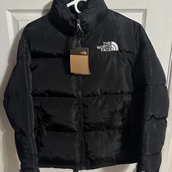 Brand New Large The North Face 1996 Retro Nuptse 700 Down Puffer in Black