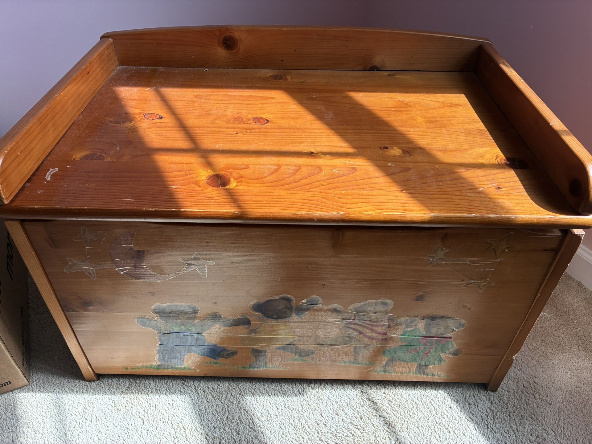 TOY BOX / BENCH  27"LX19HX17W