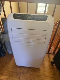 SereneLife Small Air Conditioner Portable 10,000 BTU with Built-in Dehumidifier