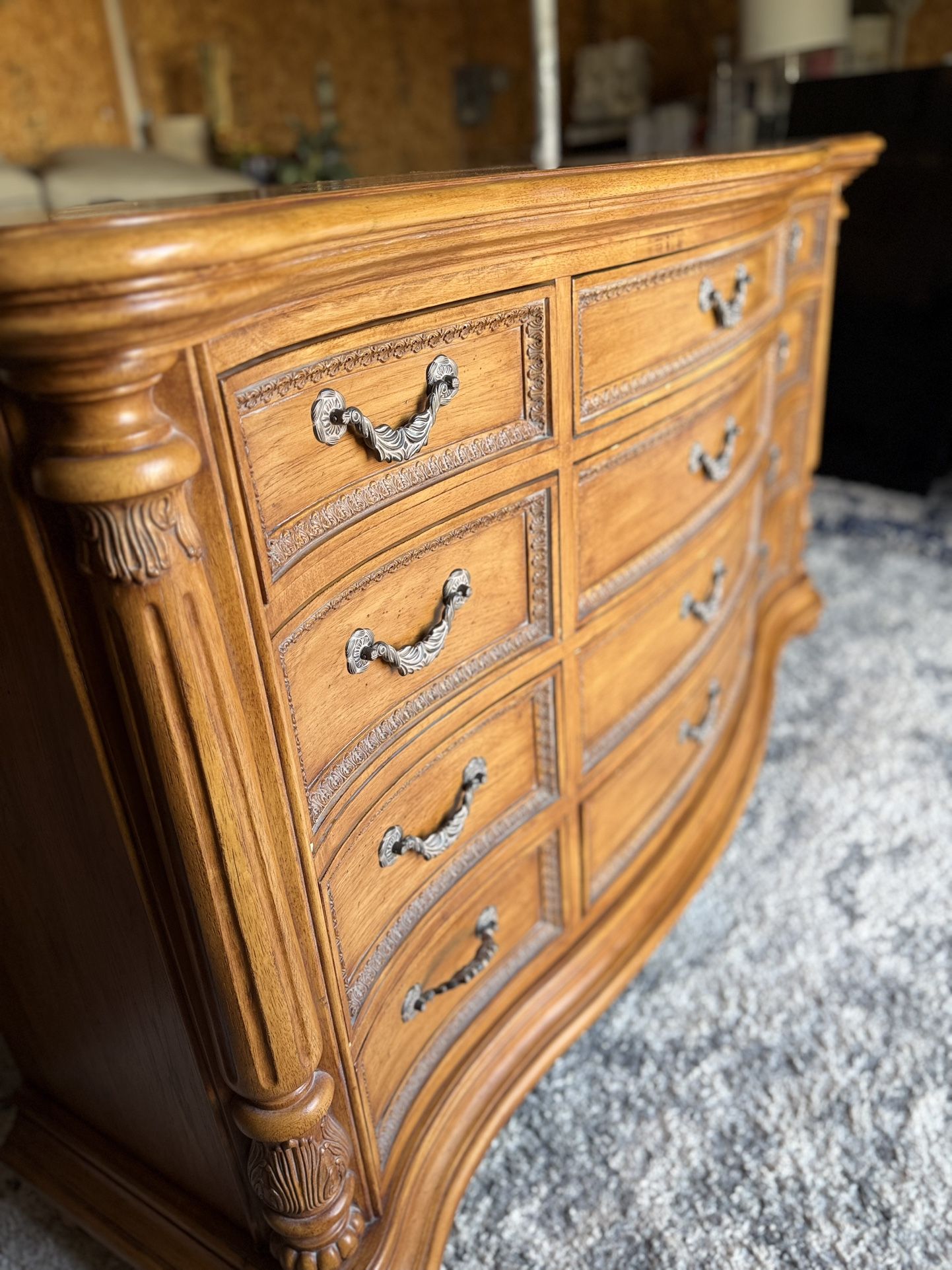 ORIGINAL WOODEN DRESSER WITH 12 DRAWERS
