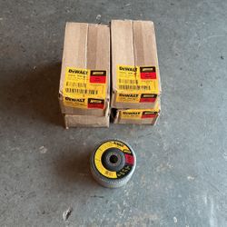 Dewalt 40 Grit Flap Disc 