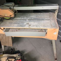 Chicago Tile Wet Saw Table