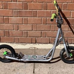 Mongoose Scooter Expo Kick BMX Green & Grey