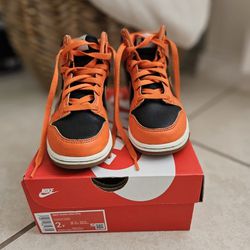 Nike Dunk Safety Orange 