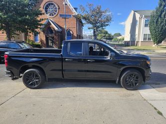 Itruck With Trailer Hitch