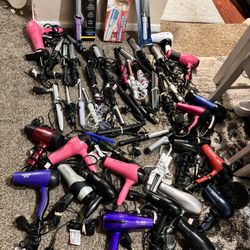Hair Dryers-hair Straight And Hair Curly Like New 12$ For Each 