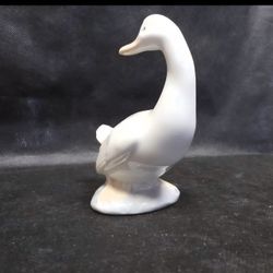 NAO Lladro Goose Figurine 