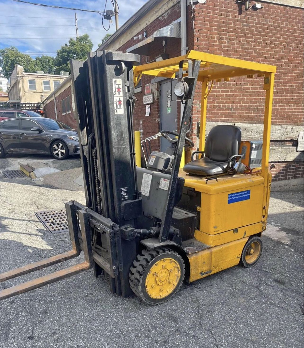 TCM Electric Forklift 5000 lb Capacity With Warranty