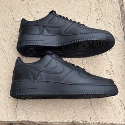 New Nike Air Force 1 Low Triple Black Women’s 11.5 12, Men’s 10 10.5
