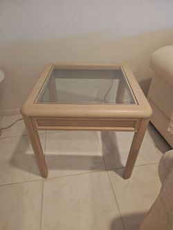 End table