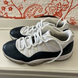 Jordan 11
