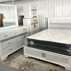  Queen Size  Bedroom Set