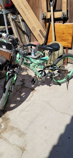 Boy 20" bike
